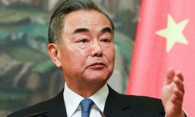 Китай заявил о растущих "негативных факторах", угрожающих отношениям с США, и предупредил, что "соперничество" может стать "конфликтом"