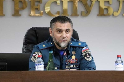 Стала известна хронология событий c задержанием генерала из Чечни Алихана Цакаева на КПП «Герзель» в Дагестане